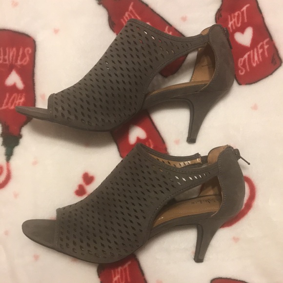 Style & Co Heels Suede like Material Dark Gray Open Toe 3”heel Zip back … - Picture 3 of 11